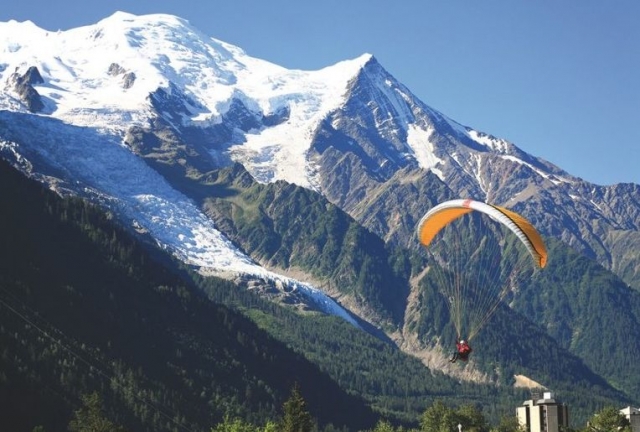 Paragliding Chamonix Valley